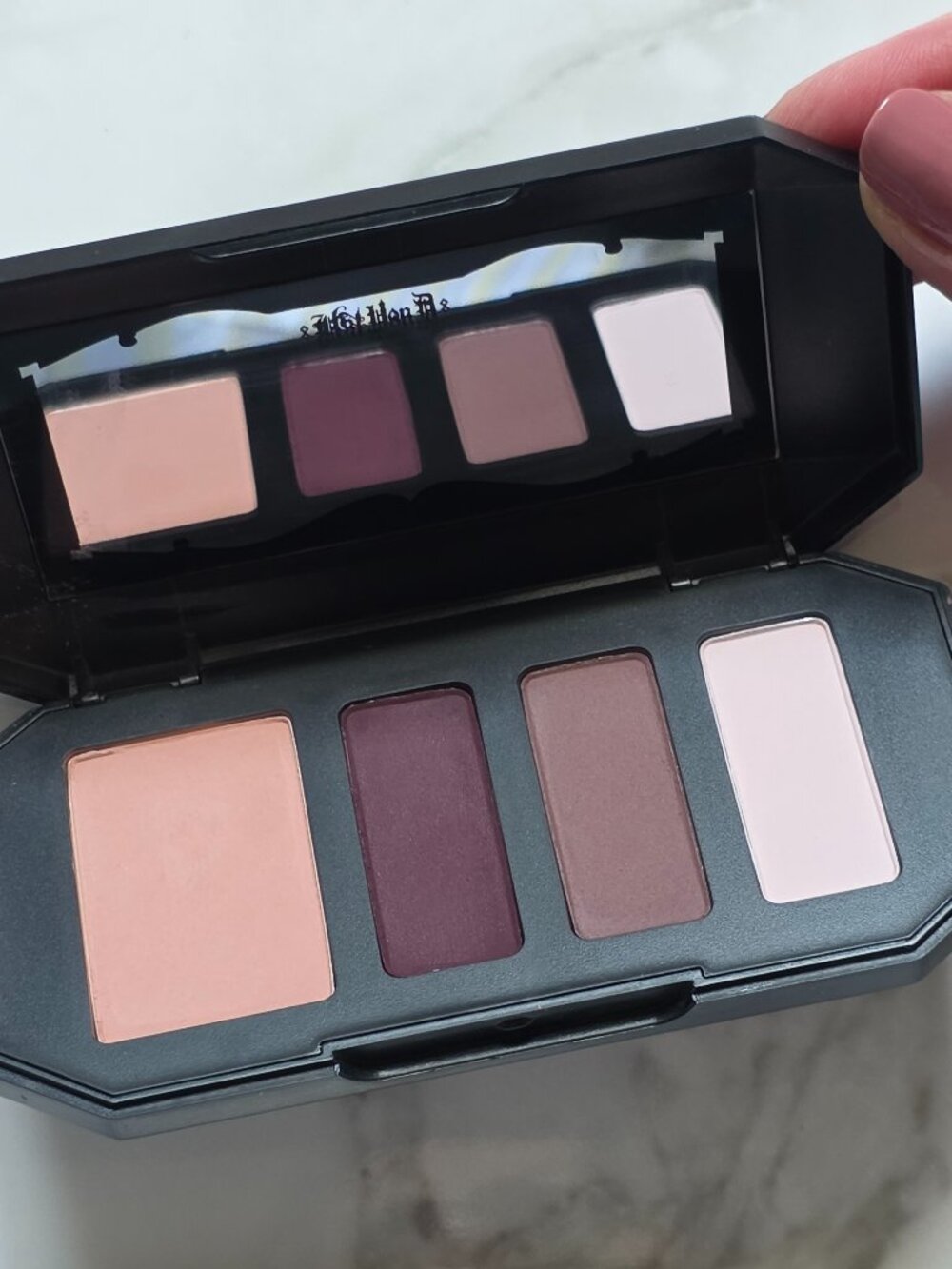 Kat Von D Shade + Light PLUM Eye Contour Quad